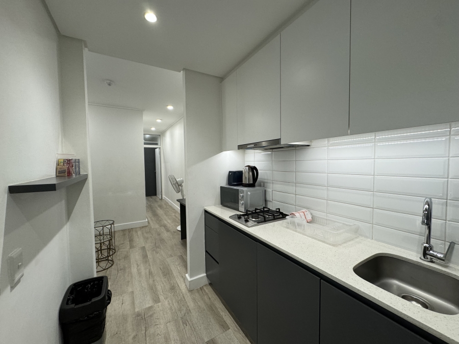 2 Bedroom Property for Sale in Woodstock Western Cape